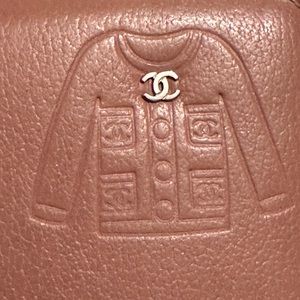 CHANEL Continental Wallet